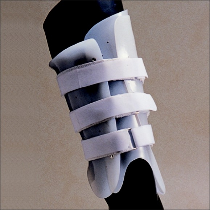 股骨骨折支撐架